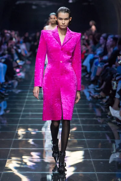 Look 8
